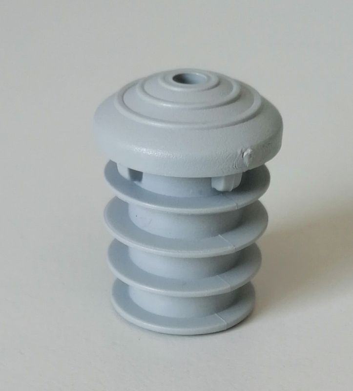 Breeze Plastic Gliders Segis